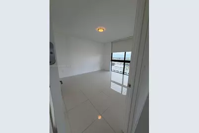 5300 Paseo Blvd #1107, Doral, FL 33166 - Photo 32