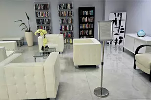 600 Parkview Dr, Hallandale Beach, FL 33009 - Photo 12