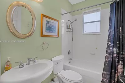8934 SW 206th St, Cutler Bay, FL 33189 - Photo 8