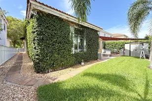 8934 SW 206th St, Cutler Bay, FL 33189 - Photo 26