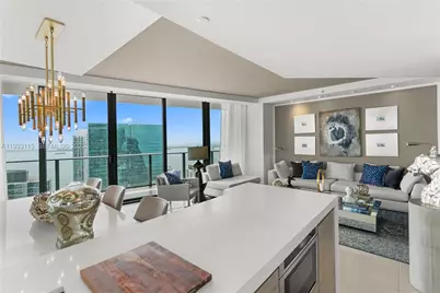 1300 S Miami Ave #4101, Miami, FL 33130 - Photo 4