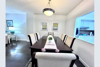 19390 Collins Ave #422, Sunny Isles Beach, FL 33160 - Photo 4