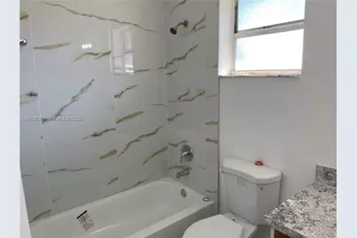 1630 SW 4th St, Homestead, FL 33030 - Photo 12