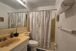 5715 NW 84th Terrace, Tamarac, FL 33321 - Photo 14