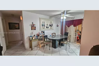 5715 NW 84th Ter, Tamarac, FL 33321 - Photo 12