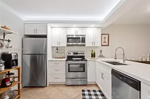 8107 SW 72nd Ave, Miami, FL 33143 - Photo 8