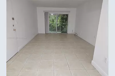 5122 NW 79th Ave #305, Doral, FL 33166 - Photo 2