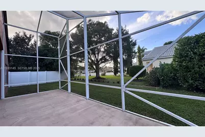 326 SW 162nd Ave, Pembroke Pines, FL 33027 - Photo 26