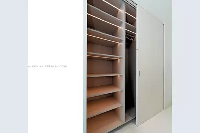 300 Biscayne Boulevard Way #1901, Miami, FL 33131 - Photo 42