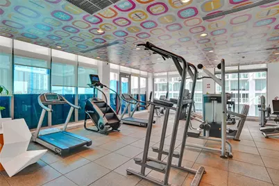 31 SE 6th St #805, Miami, FL 33131 - Photo 30
