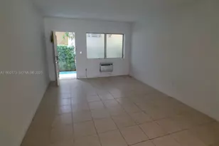825 Euclid Ave, Miami Beach, FL 33139 - Photo 10