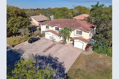 4403 NW 115th Ave, Coral Springs, FL 33065 - Photo 12