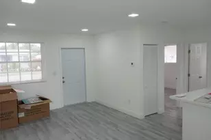 7625 NW 14th Ct, Miami, FL 33147 - Photo 18