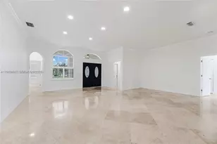 2755 Dunwoodie, Homestead, FL 33035 - Photo 2