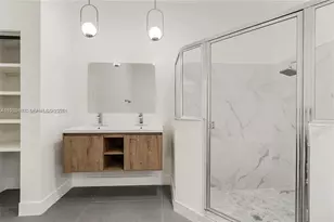 2755 Dunwoodie, Homestead, FL 33035 - Photo 12