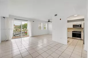 8854 W Flagler St, Miami, FL 33174 - Photo 12