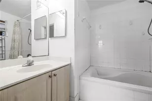 8854 W Flagler St, Miami, FL 33174 - Photo 28