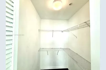 253 NE 2nd St. 2.2+ Lrg Den #3309, Miami, FL 33132 - Photo 26