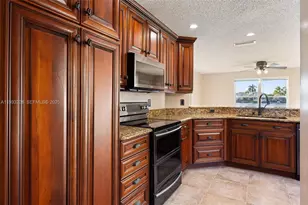 1918 SW 175th Ave, Miramar, FL 33029 - Photo 14