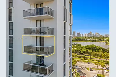 3701 N Country Club Dr #1408, Aventura, FL 33180 - Photo 2