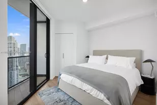 398 NE 5th St, Miami, FL 33132 - Photo 4