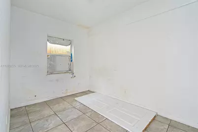 1337 NW 77th St, Miami, FL 33147 - Photo 54