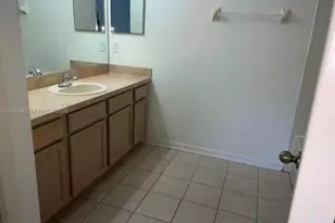 3410 High Hampton, Tampa, FL 33610 - Photo 12