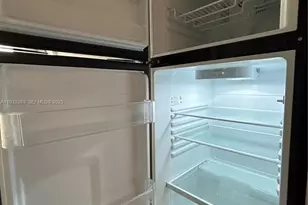 1035 Euclid Ave, Miami Beach, FL 33139 - Photo 6