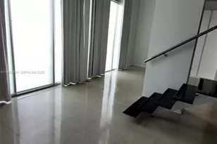 690 SW 1st Ct, Miami, FL 33130 - Photo 14