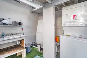 14140 NE 10th Ave, North Miami, FL 33161 - Photo 20