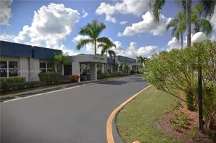 2666 E Emory Dr, West Palm Beach, FL 33415 - Photo 32