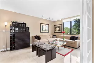 1581 Brickell Ave, Miami, FL 33129 - Photo 6