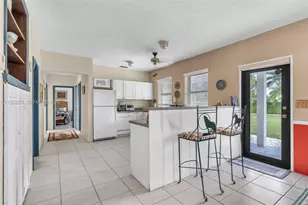 18900 SW 224th St, Miami, FL 33170 - Photo 14