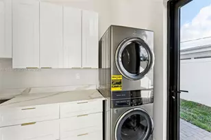 1304 SE 10th Terrace, Deerfield Beach, FL 33441 - Photo 20