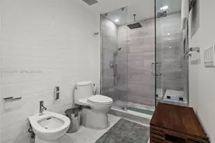 5055 Collins Ave, Miami Beach, FL 33140 - Photo 34