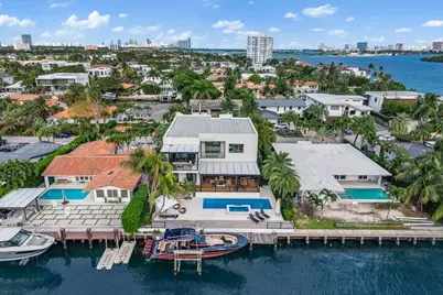 1970 NE 119th Rd, North Miami, FL 33181 - Photo 4