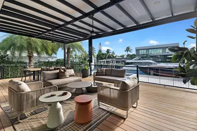 1970 NE 119th Rd, North Miami, FL 33181 - Photo 10