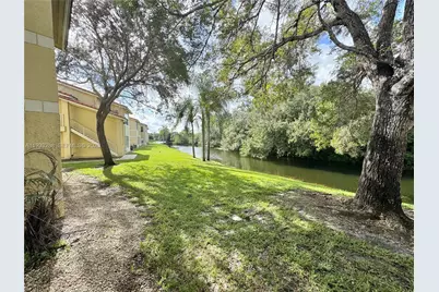 643 Vista Isles Dr #1813, Sunrise, FL 33325 - Photo 14