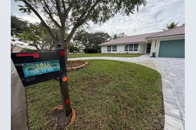 1218 NW 111th Ave, Coral Springs, FL 33071 - Photo 16