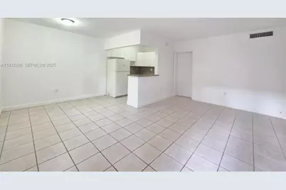 1330 W 54th St #108C, Hialeah, FL 33012 - Photo 8