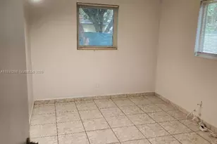 1261 NW 24th St, Miami, FL 33142 - Photo 22