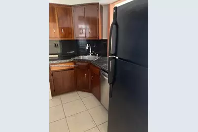 1430 Brickell Bay Dr #1101, Miami, FL 33131 - Photo 2