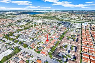 7685 W 30th Ln, Hialeah, FL 33018 - Photo 8