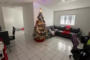 7685 W 30th Ln, Hialeah, FL 33018 - Photo 38