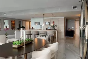 16385 Biscayne Blvd, North Miami Beach, FL 33160 - Photo 14