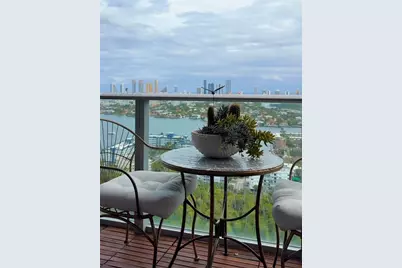 16385 Biscayne Blvd #3018-3017, North Miami Beach, FL 33160 - Photo 6