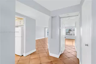 1300 NE 191st St, Miami, FL 33179 - Photo 10