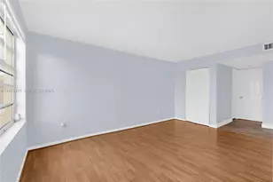 1300 NE 191st St, Miami, FL 33179 - Photo 16