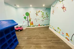 950 Brickell Bay Dr, Miami, FL 33131 - Photo 42