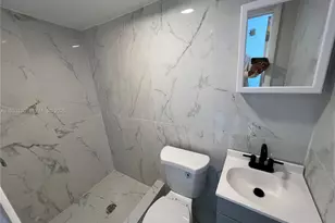 1763 Lauderdale Manor Dr, Fort Lauderdale, FL 33311 - Photo 14